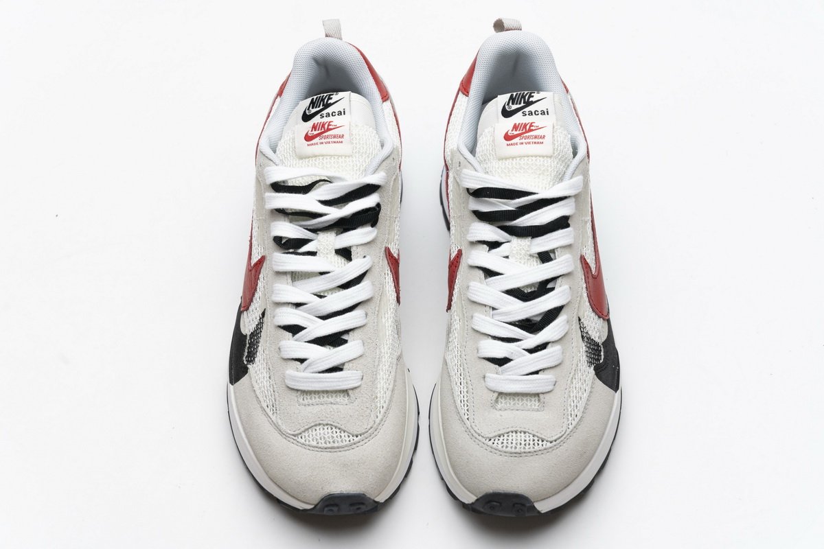 CI9928-010 Sacai x Nike Pegasua Vaporfly Villain Grey Blue Red - Image 5