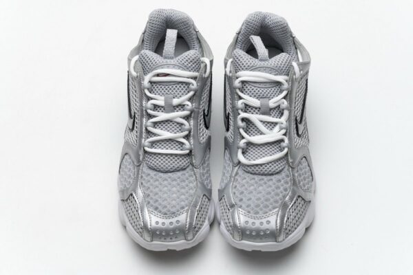 CD3613-001 Nike Spiridon Cage 2 Metallic Silver - Image 4