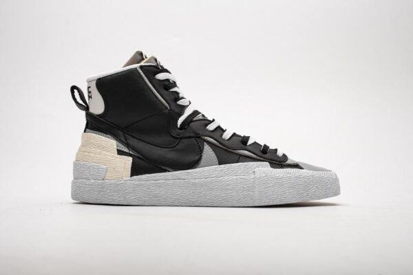 BV0072-002 Sacai x Nike Blazer Mid Black Grey - Image 4
