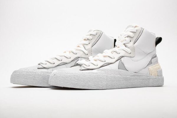 BV0072-100 Sacai x Nike Blazer Mid White Grey - Image 2