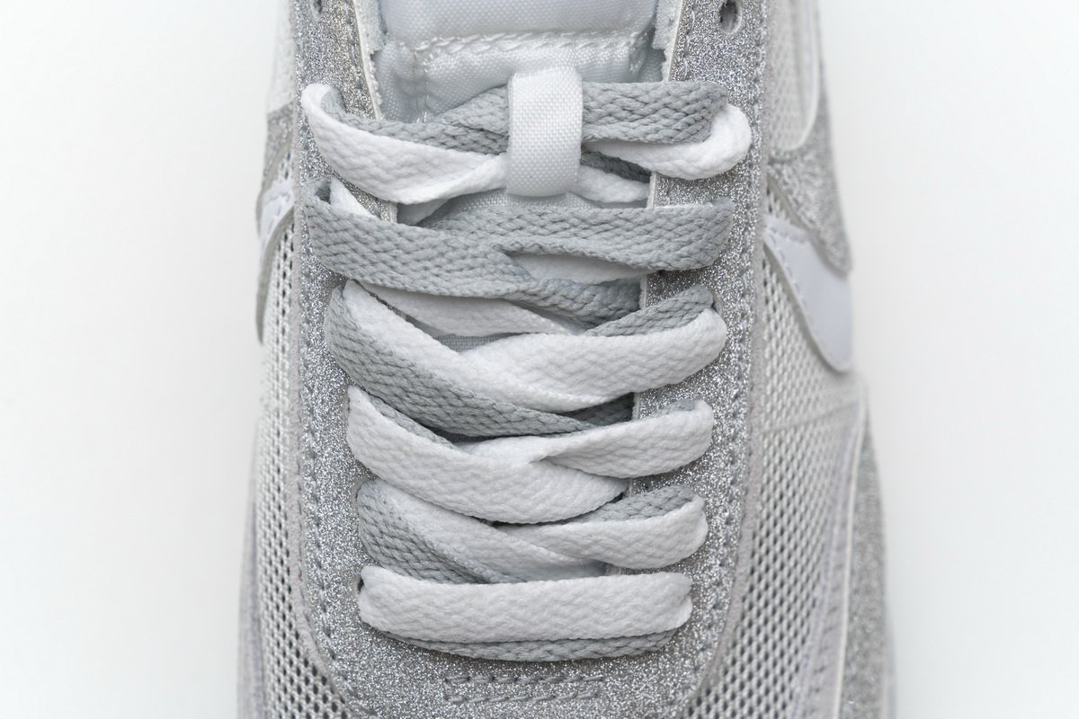BV5053-100 Sacai x Nike LDWaffle White Bright White - Image 12