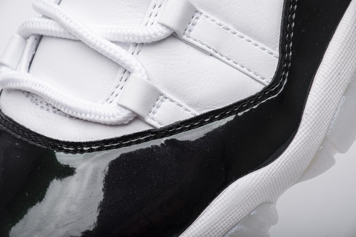 528895-145 Air Jordan 11 Retro Low Iridescent - Image 15