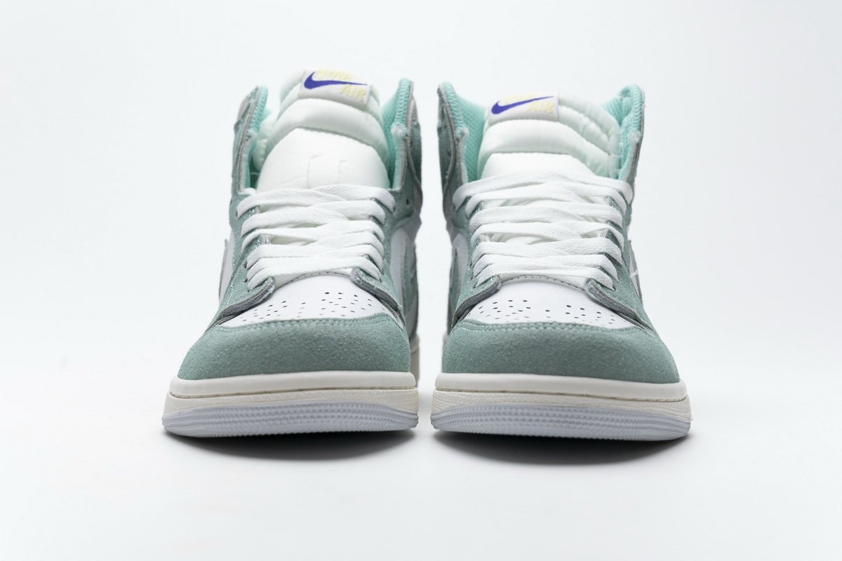 555088-311 Air Jordan 1 OG Hi Retro“Turbo Green” - Image 4