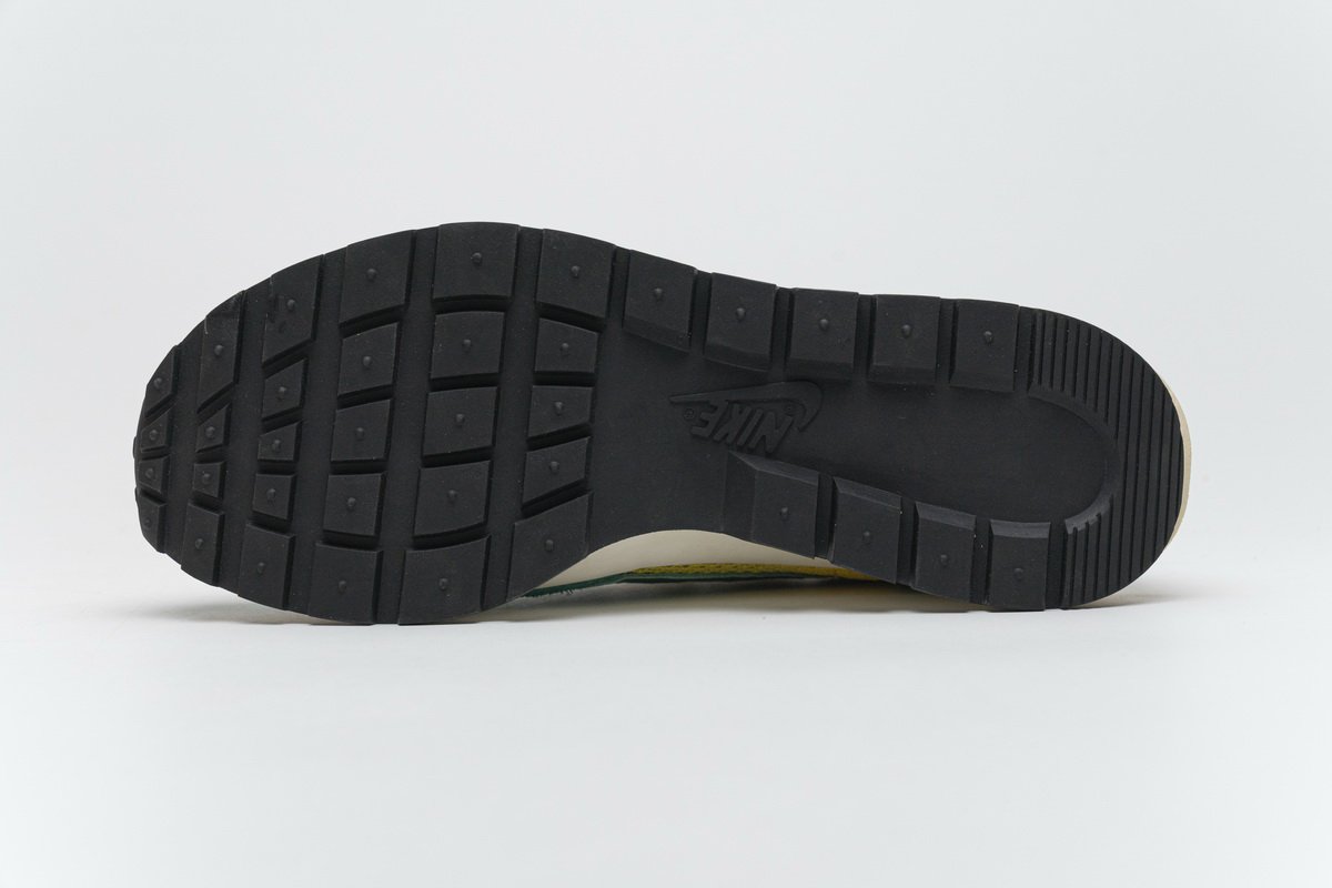 CI9928-300 Sacai x Nike Pegasua Vaporfly Yellow Green - Image 23