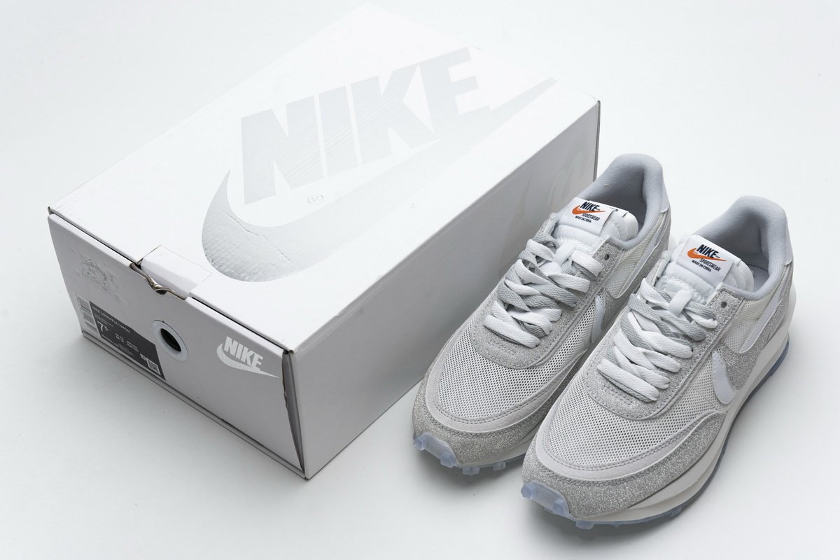BV5053-100 Sacai x Nike LDWaffle White Bright White - Image 3