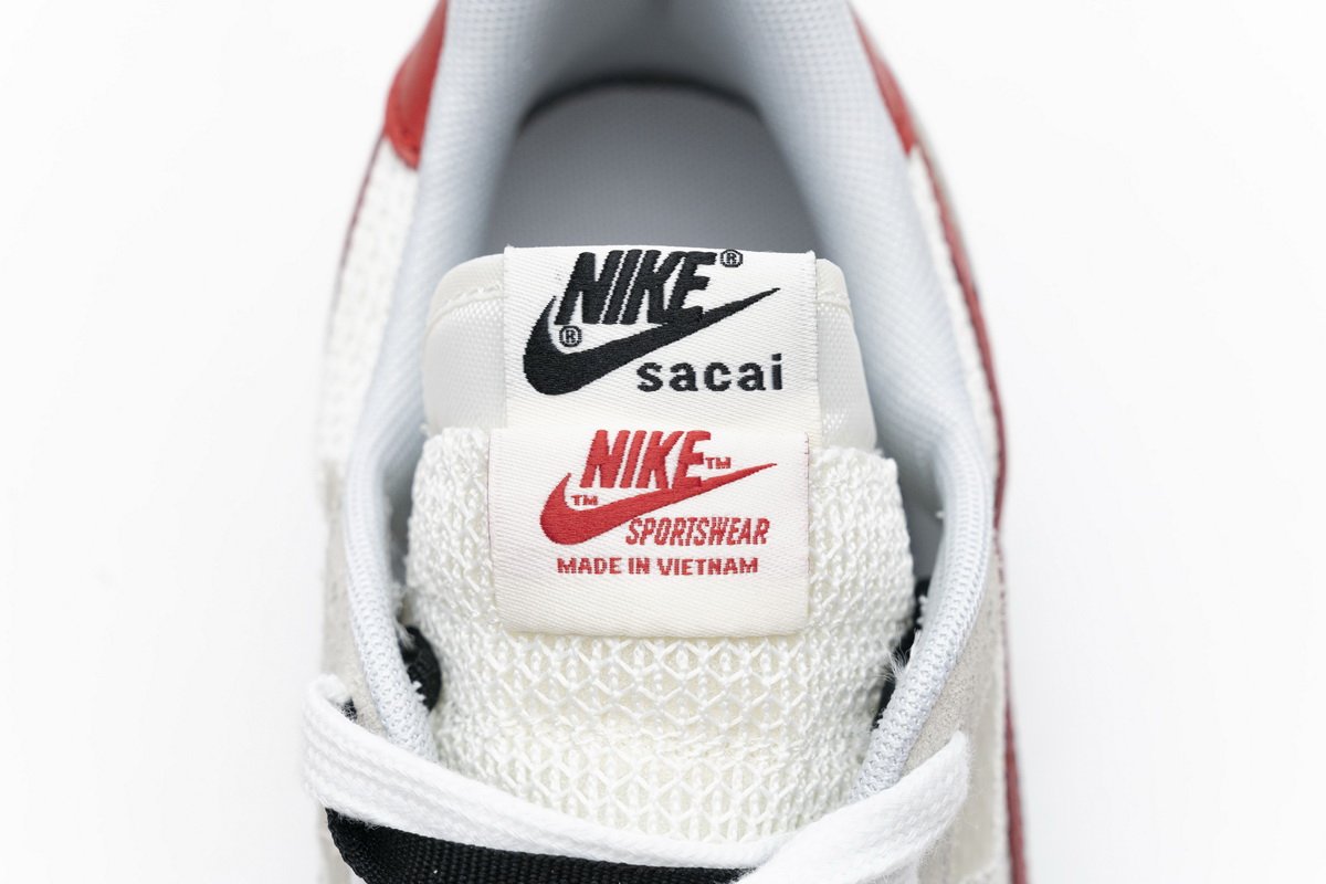 CI9928-010 Sacai x Nike Pegasua Vaporfly Villain Grey Blue Red - Image 13