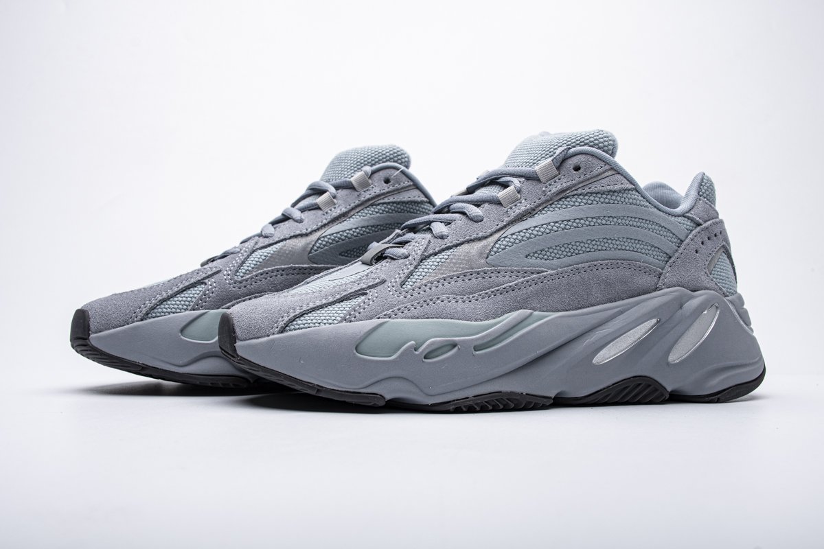 FV8424 adidas Yeezy Boost 700 V2 “Hospital Blue”Basf Boost - Image 4