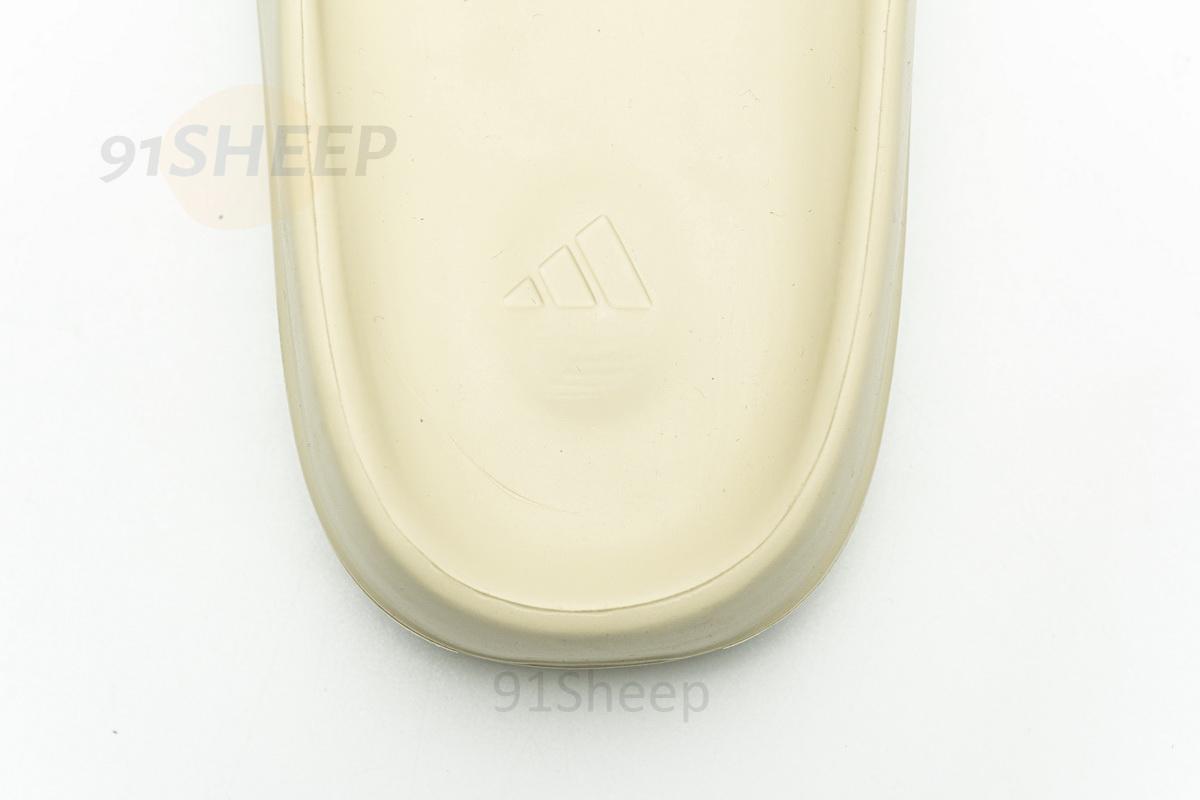 FW6344 adidas Yeezy Slide “Desert Sand” - Image 8